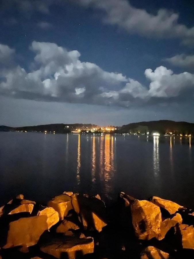 Apartman Kapy Lipno Lipno nad Vltavou Eksteriør billede